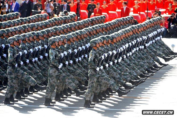 最新阅兵报道全程解析与步骤指南
